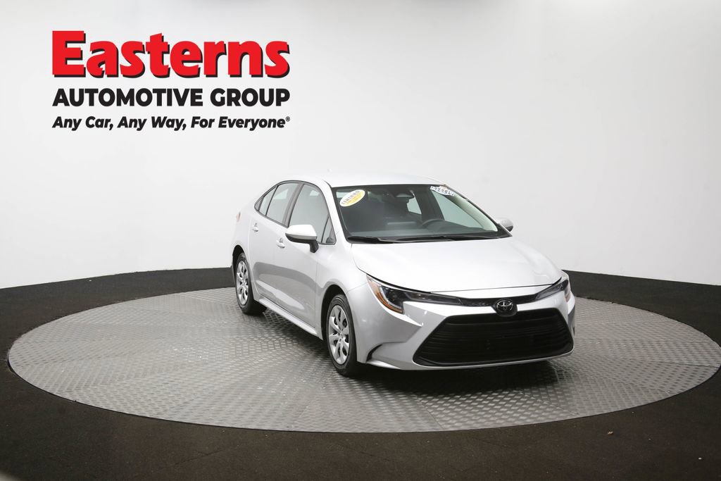 Used 2023 Toyota Corolla LE image 50