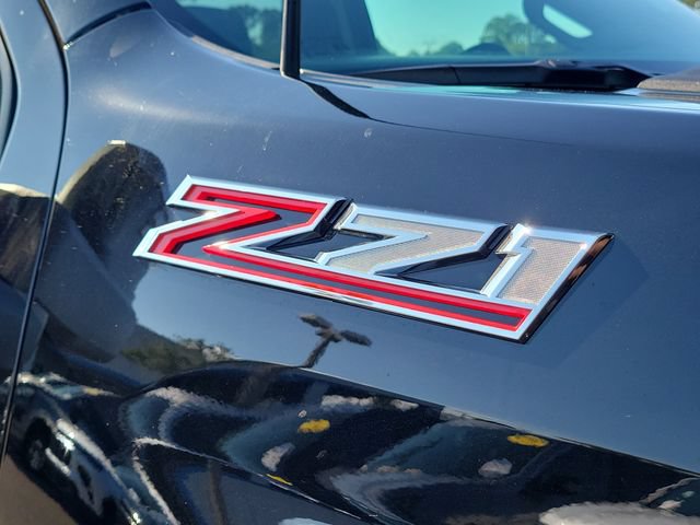 Certified 2025 Chevrolet Silverado 2500 LTZ w/ LTZ Convenience Package AWD/4WD image 9