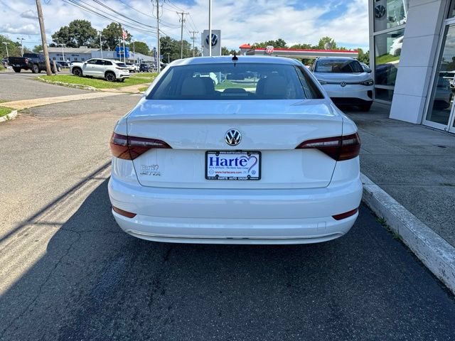 Used 2019 Volkswagen Jetta SE w/ Cold Weather Package FWD image 8