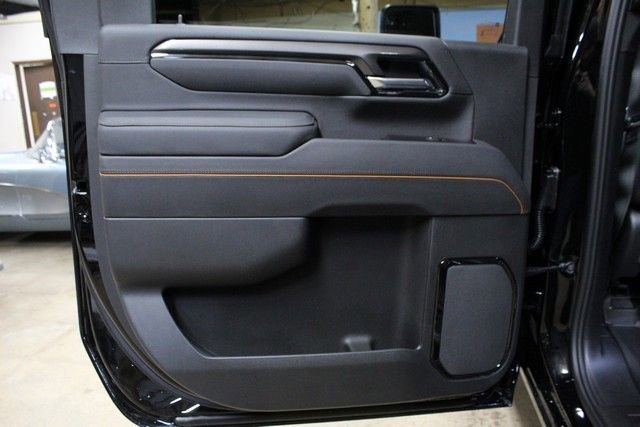 New 2026 GMC Sierra 2500 AT4 w/ Technology Package image 15