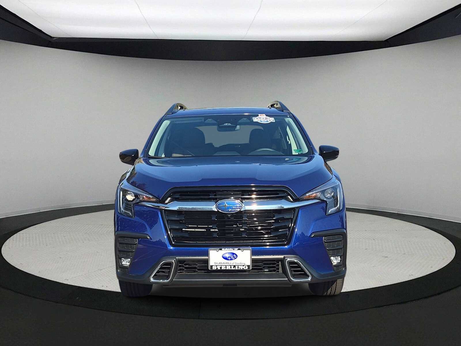 Used 2026 Subaru Ascent Touring AWD/4WD image 3