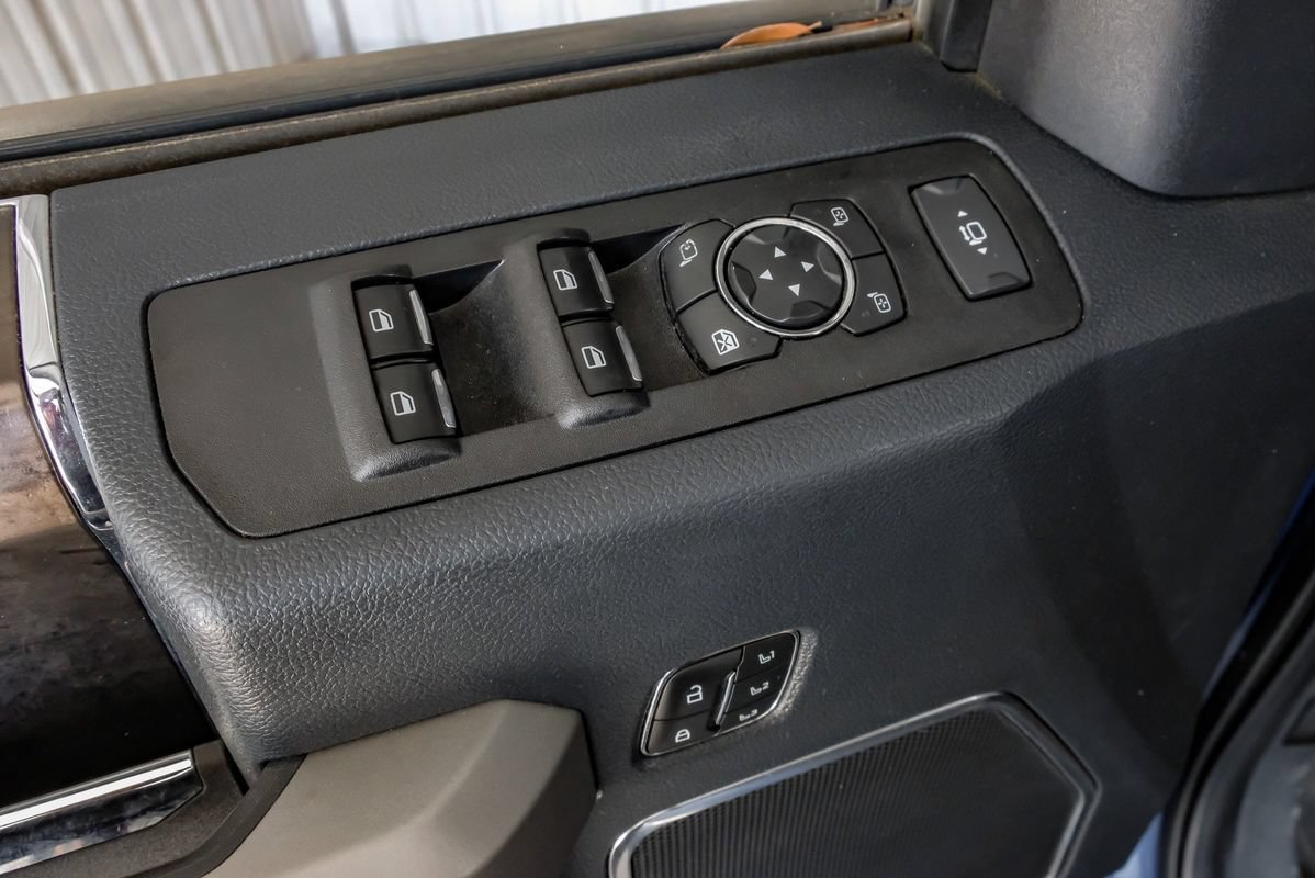 Used 2022 Ford F350 Lariat w/ Lariat Ultimate Package AWD/4WD image 45
