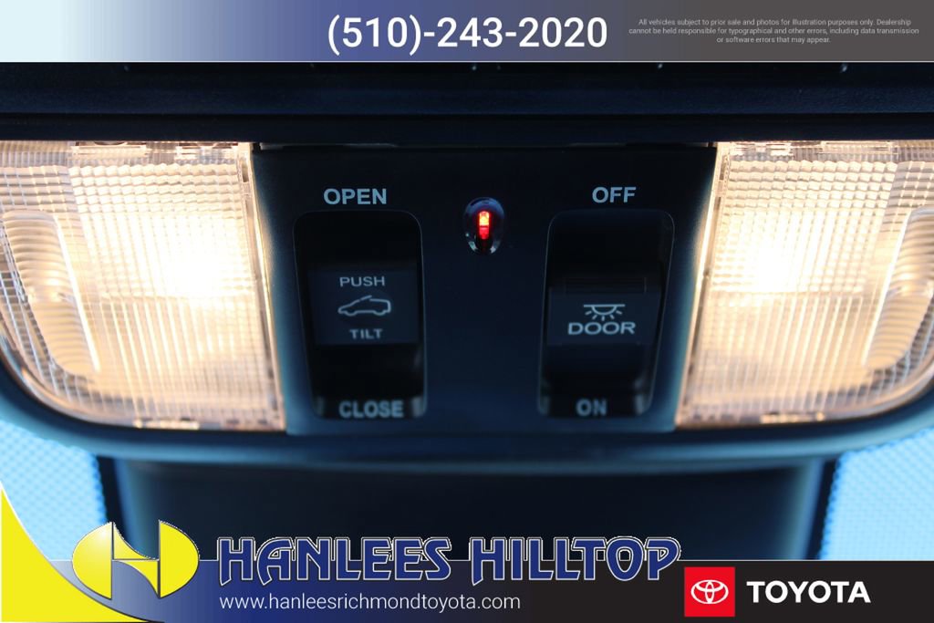 Used 2025 Honda Odyssey Sport-L image 30