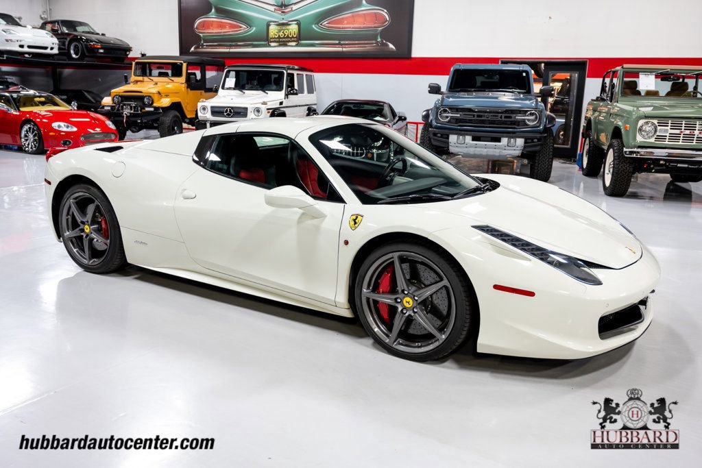 Used 2014 Ferrari 458 Spider RWD image 10