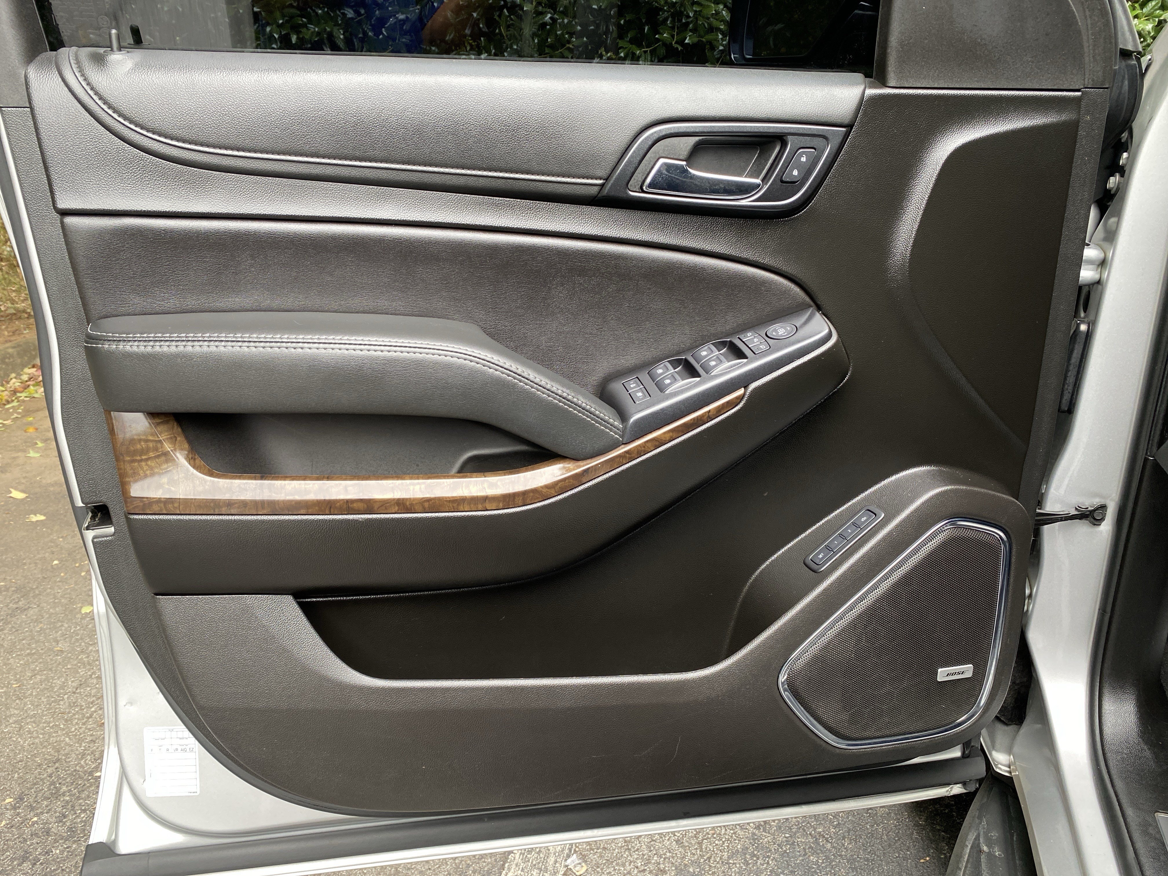 Used 2019 Chevrolet Tahoe LT RWD image 15