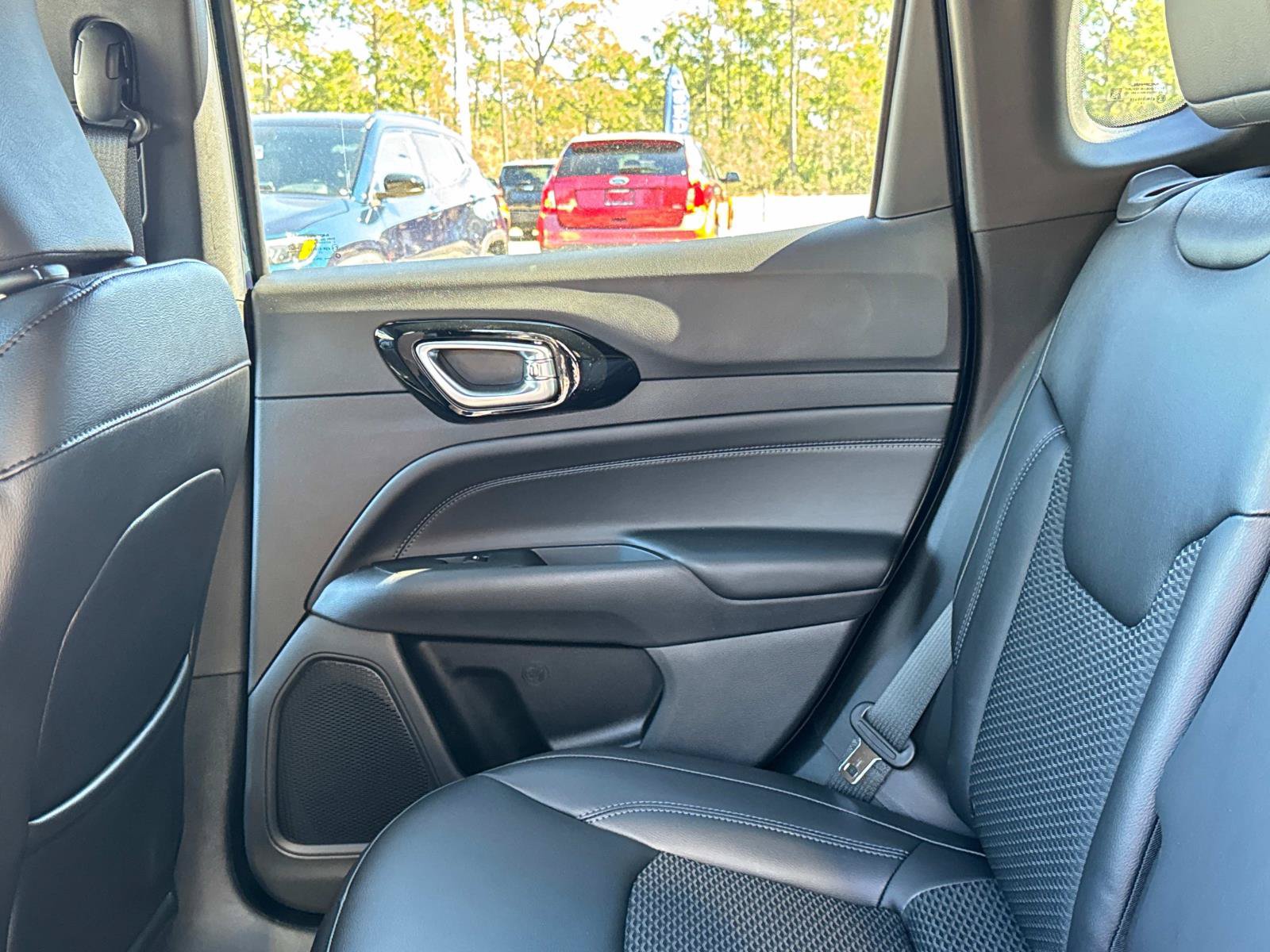 New 2026 Jeep Compass Latitude AWD/4WD image 14