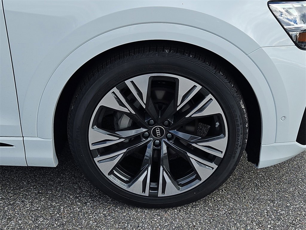 New 2026 Audi Q8 Premium Plus image 3