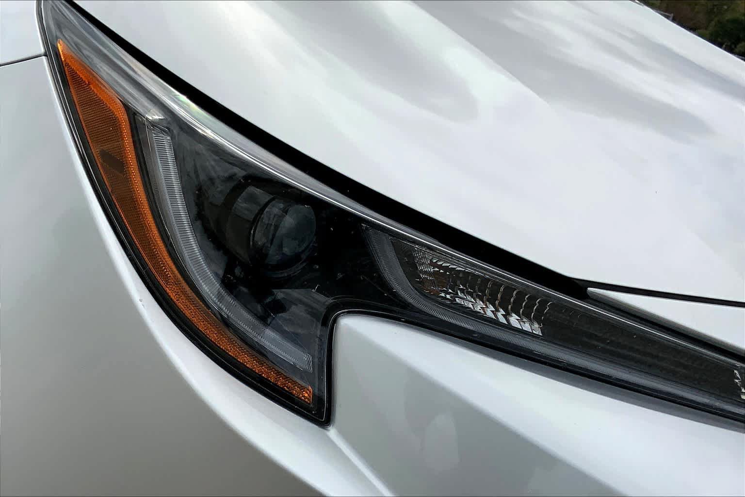 Used 2022 Toyota Corolla LE FWD image 26
