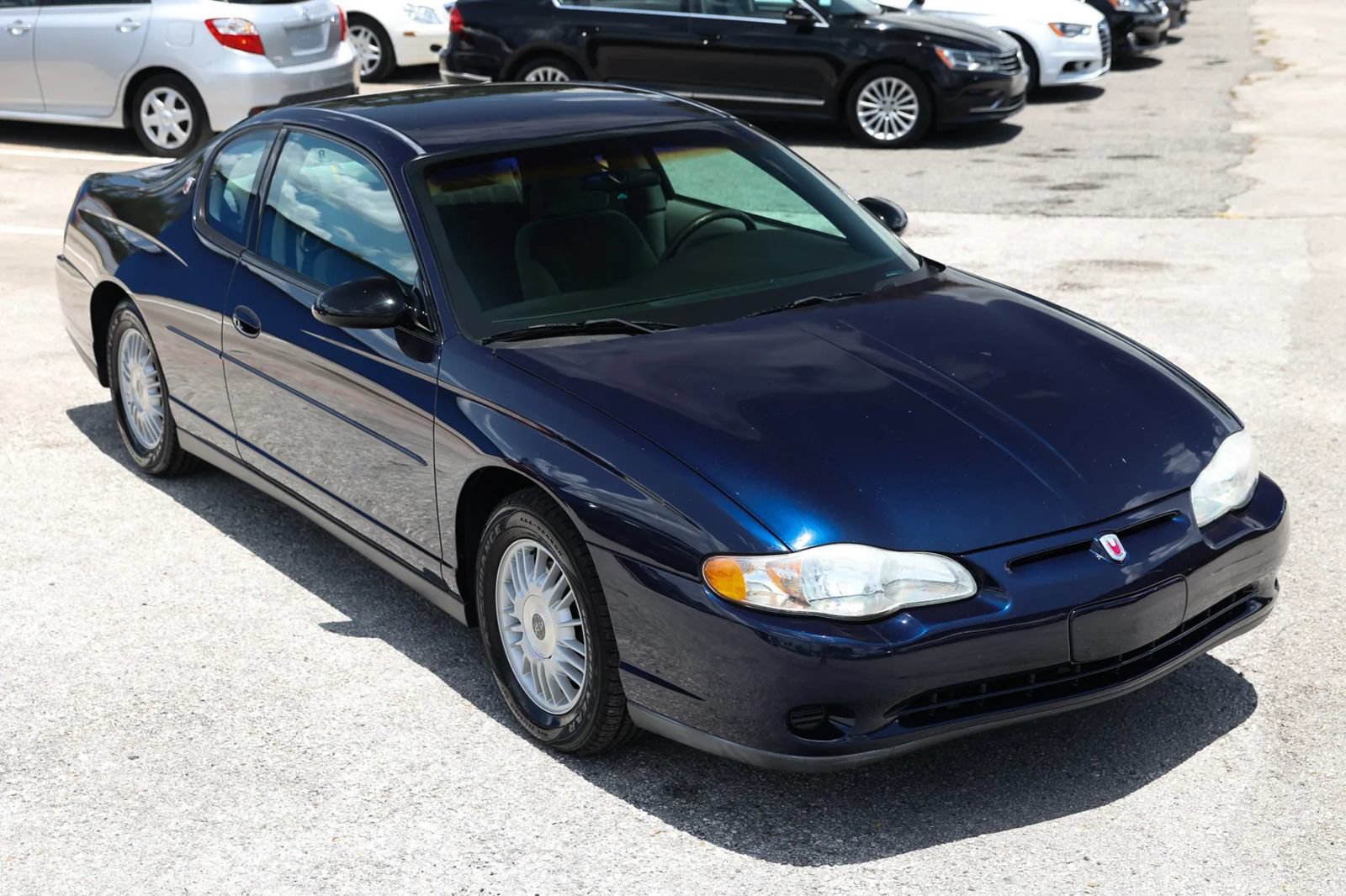 Used 2002 Chevrolet Monte Carlo LS w/ Preferred Equipment Group 1 FWD image 9