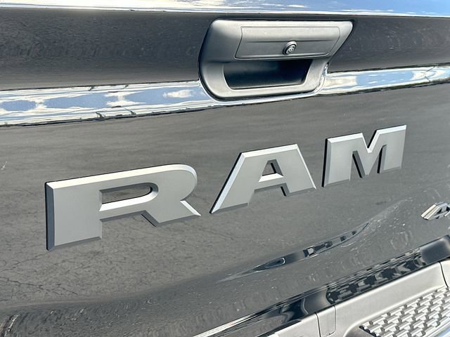 New 2026 RAM 1500 Classic Warlock image 18