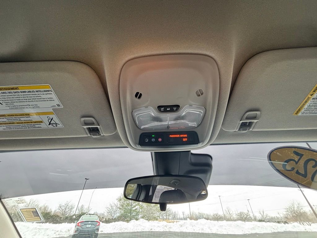 Used 2025 Buick Encore GX Sport Touring image 33