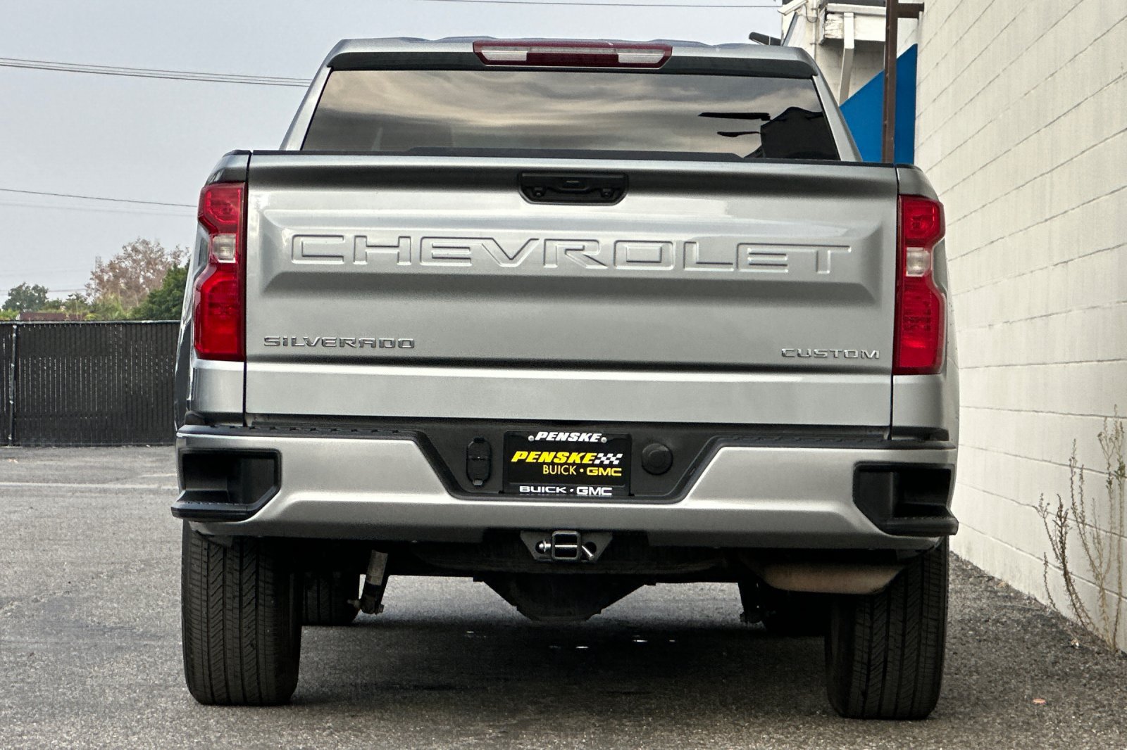 Used 2023 Chevrolet Silverado 1500 Custom RWD image 5