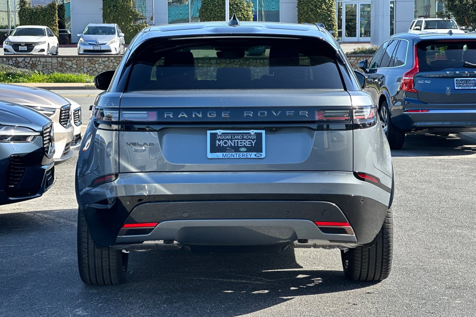 New 2024 Land Rover Range Rover Velar Dynamic HSE image 4