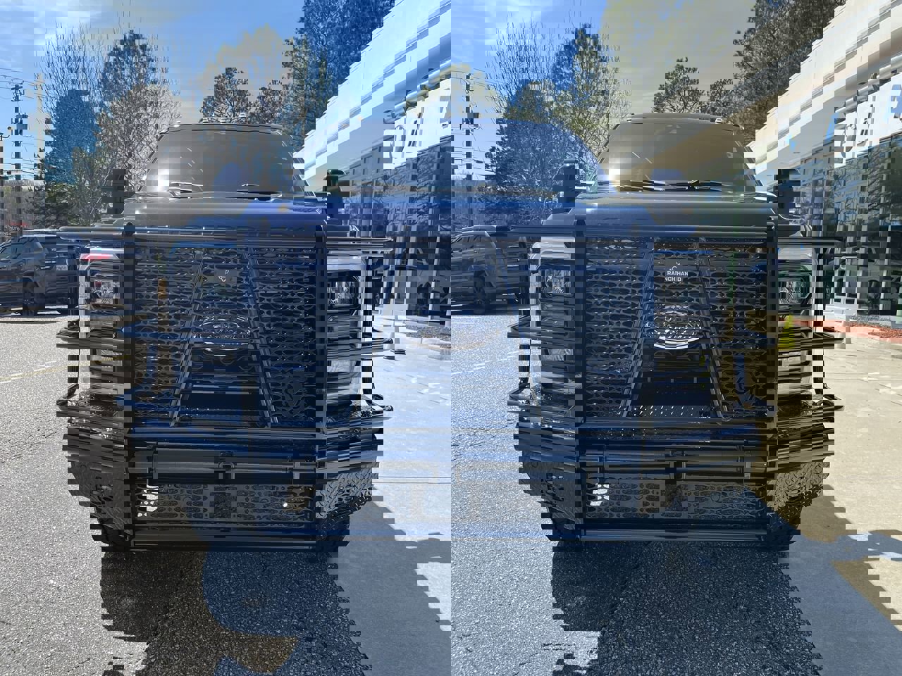 Used 2023 Ford F250 XLT w/ XLT Premium Package image 3