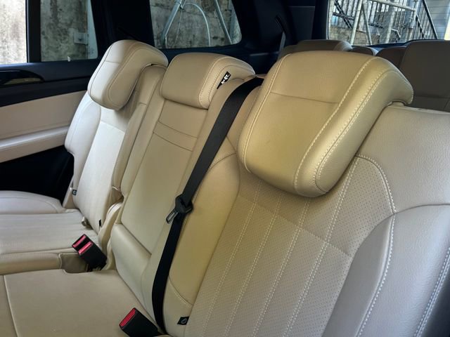 Used 2018 Mercedes-Benz GLS 450 4MATIC image 21