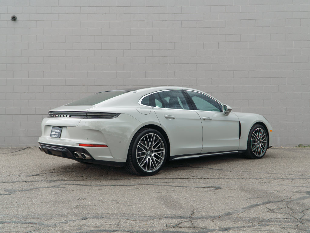 Used 2026 Porsche Panamera 4 AWD/4WD image 7