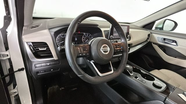 Used 2021 Nissan Rogue SV AWD/4WD image 13