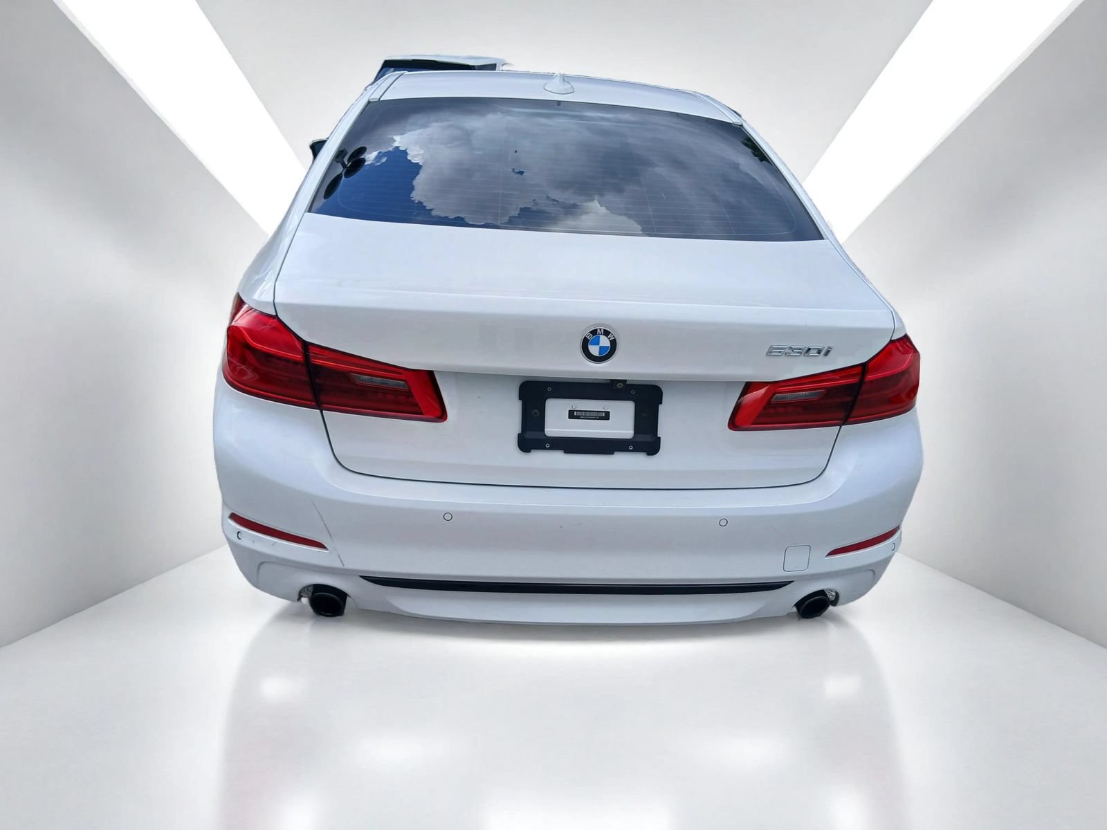 Used 2019 BMW 530i RWD image 6