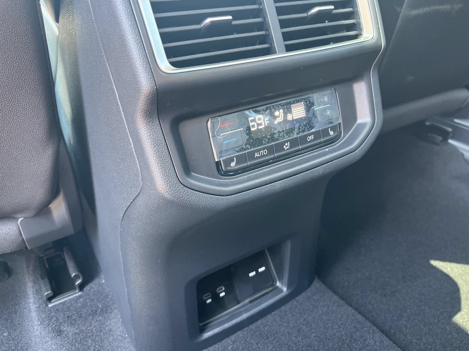 New 2026 Volkswagen Atlas SEL Premium R-Line AWD/4WD image 29