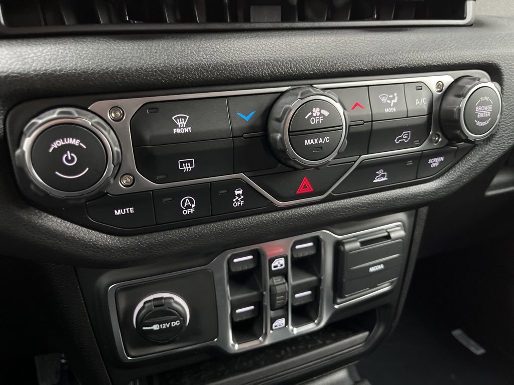 New 2026 Jeep Gladiator Sport image 34