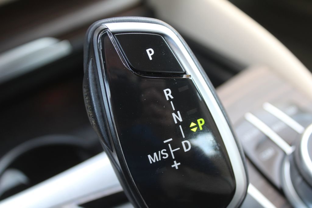 Used 2019 BMW 530i image 40