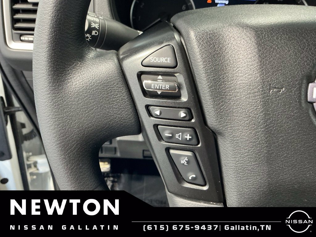 Used 2024 Nissan Frontier SV w/ Technology Package AWD/4WD image 27