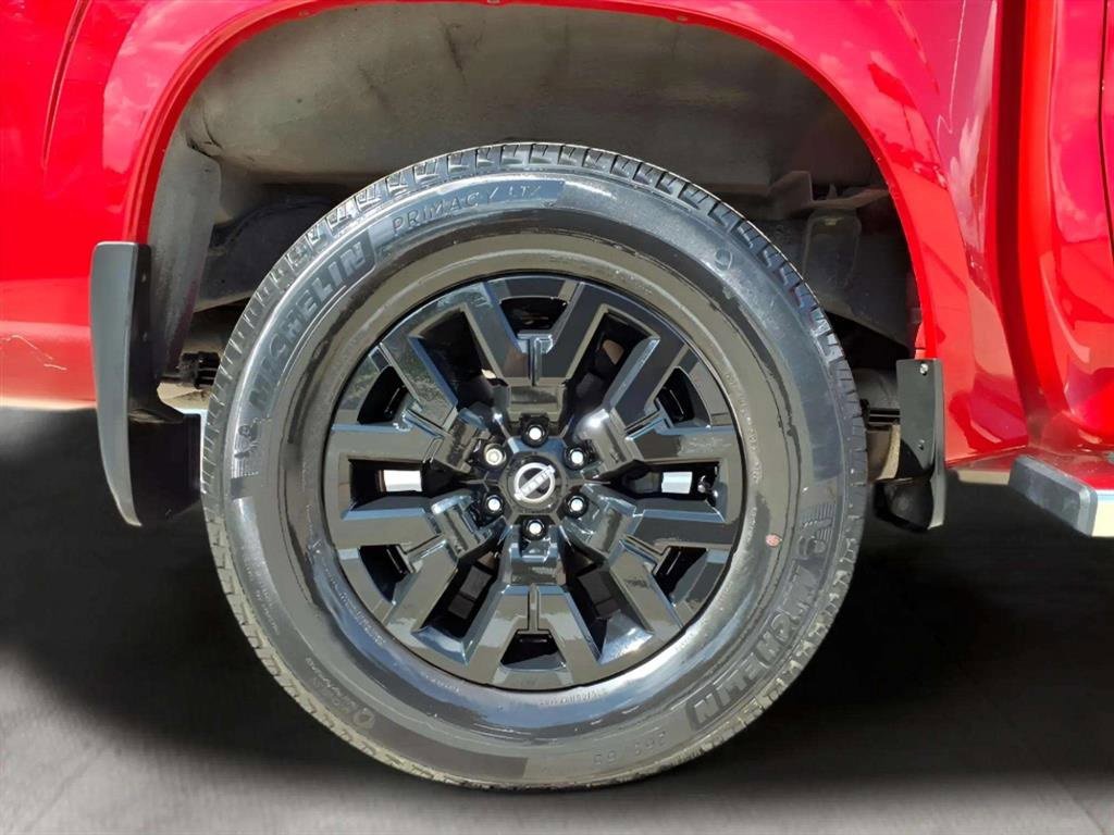 Used 2022 Nissan Frontier SV w/ Technology Package image 19