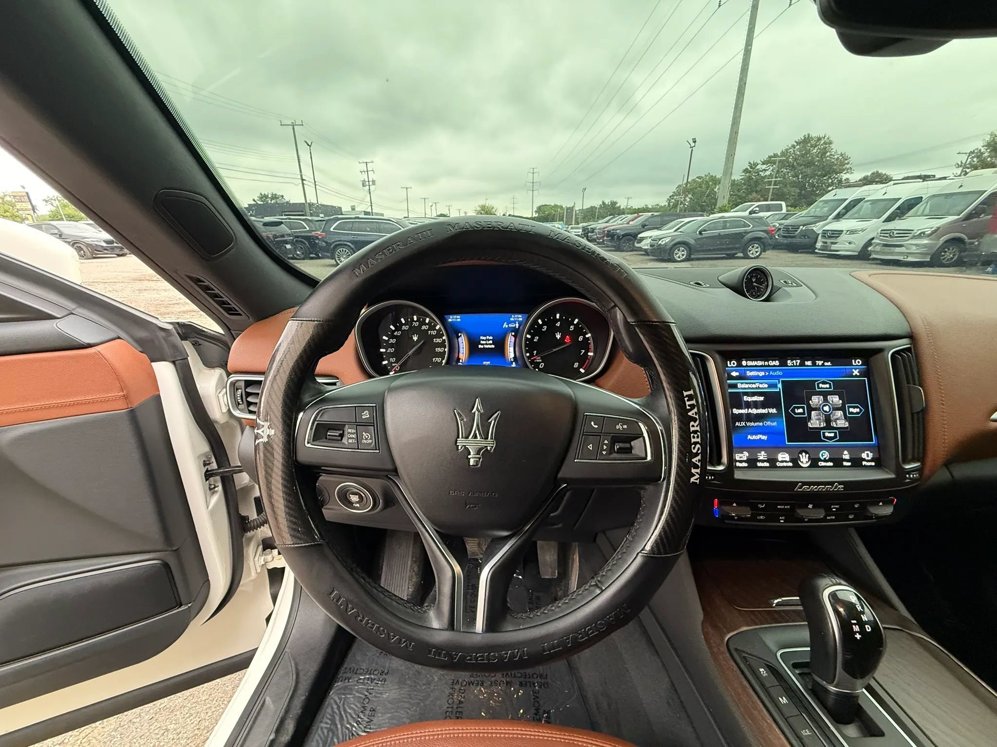 Used 2018 Maserati Levante AWD/4WD image 18