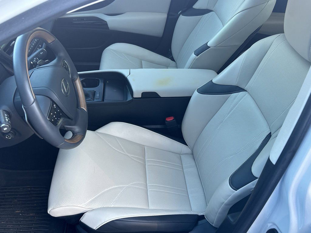 Used 2023 Lexus ES 350 Ultra Luxury image 19
