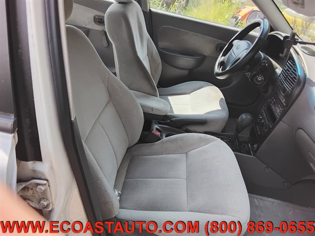 Used 2003 Kia Spectra Sedan image 8