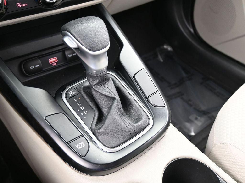 Used 2021 Kia Soul LX image 24