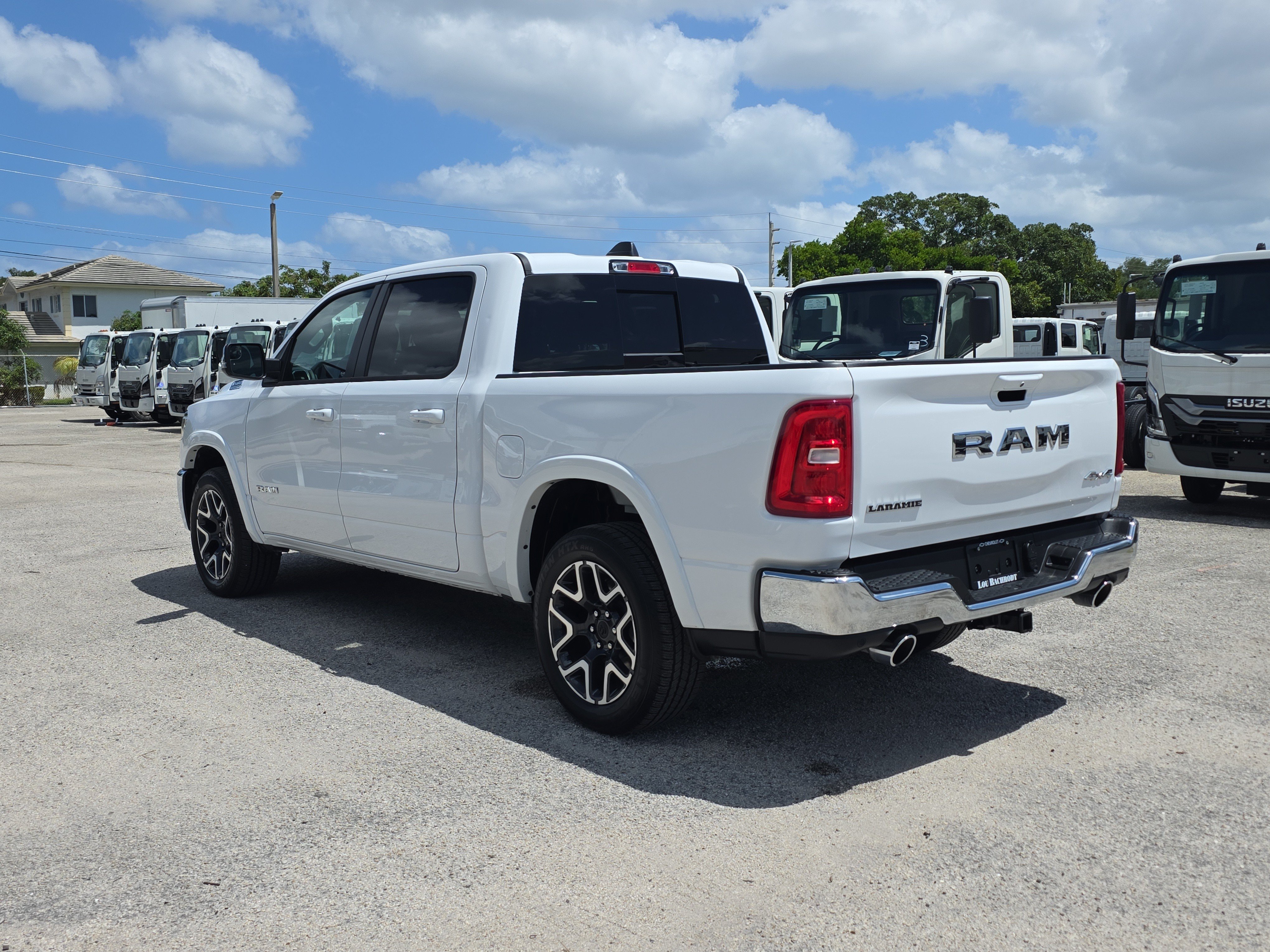 Used 2026 RAM 1500 Laramie AWD/4WD image 5