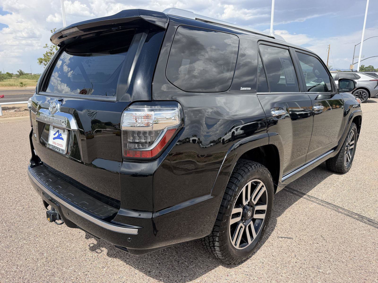 Used 2020 Toyota 4Runner Limited AWD/4WD image 6