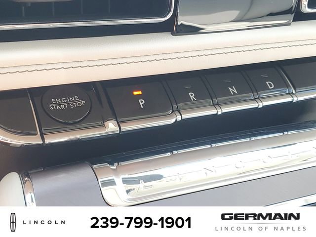 New 2025 Lincoln Aviator 2WD image 26