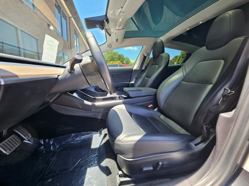 Used 2019 Tesla Model 3 Long Range RWD image 34