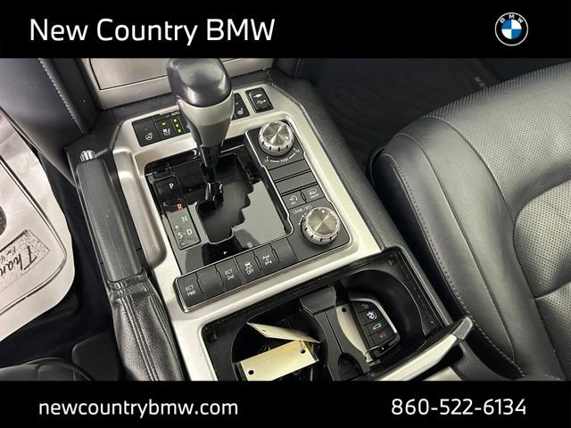 Used 2016 Toyota Land Cruiser AWD/4WD image 22