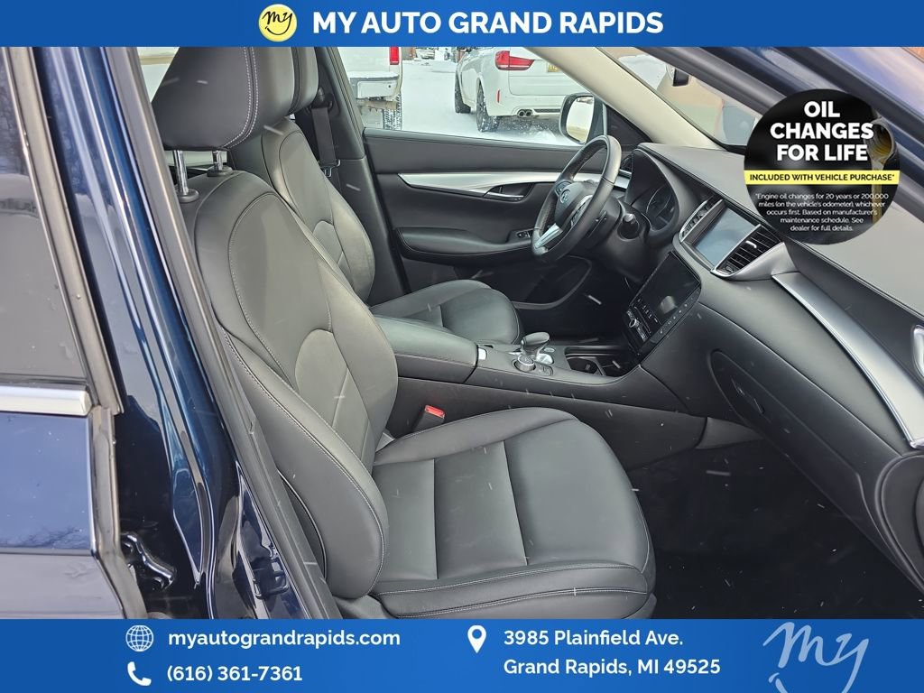 Used 2019 INFINITI QX50 Luxe w/ Navigation Package image 23