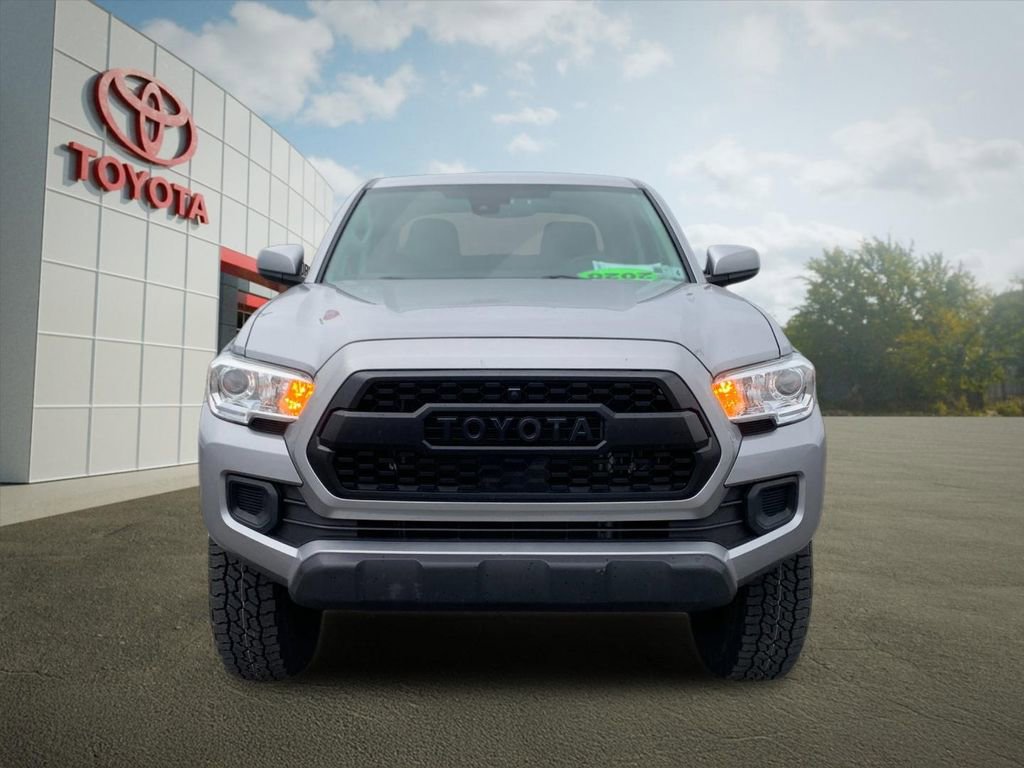 Used 2020 Toyota Tacoma SR image 8