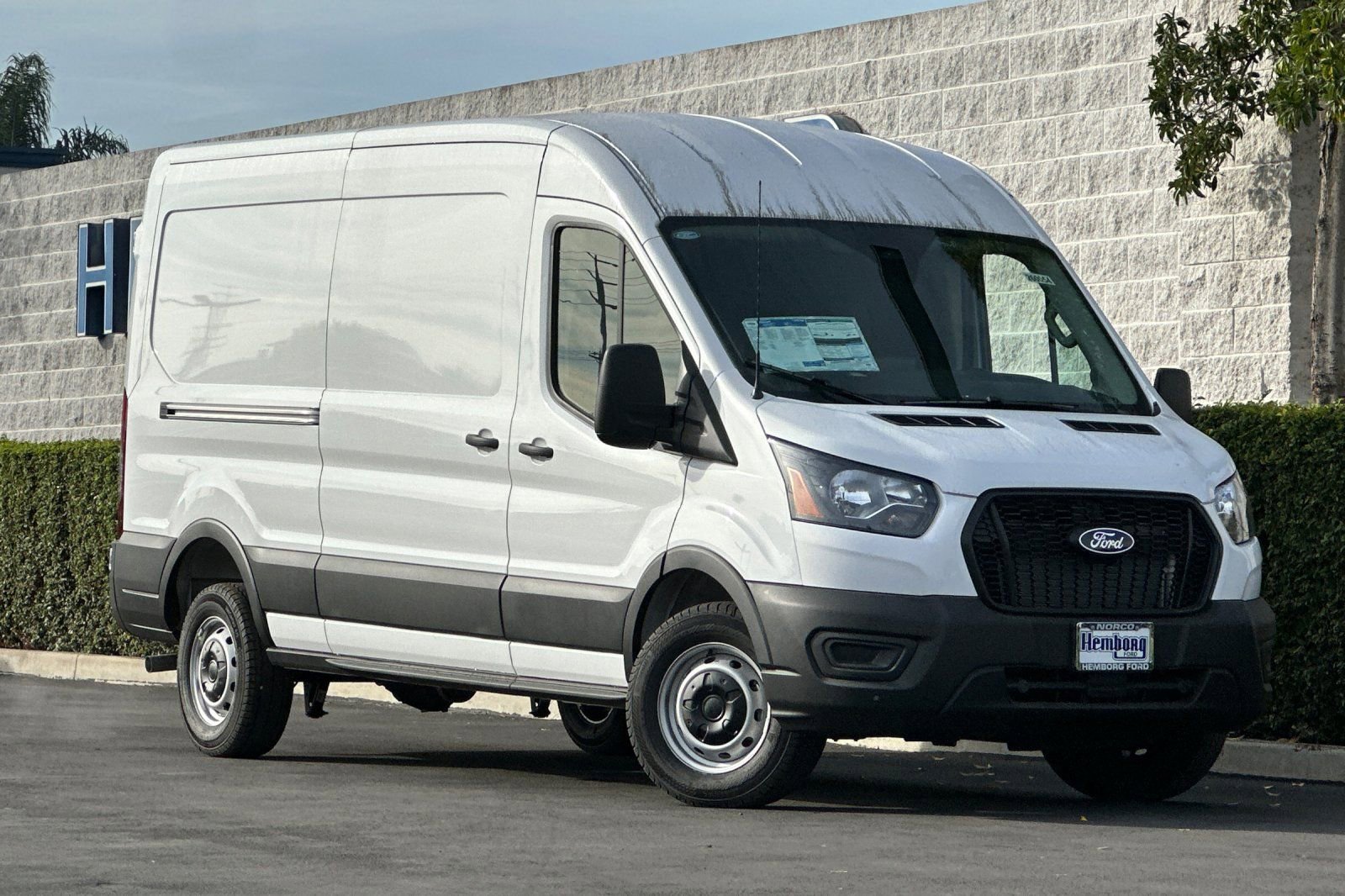 New 2026 Ford Transit 250 148 Medium Roof w/ Load Area Protection Package image 2