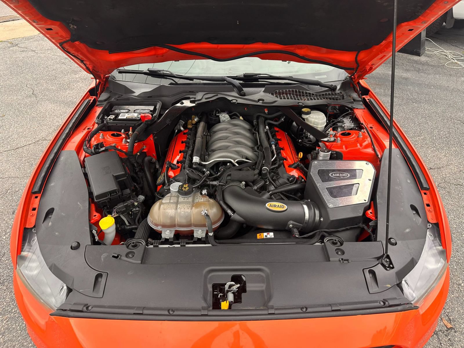 Used 2016 Ford Mustang GT Premium w/ GT Performance Package RWD image 9
