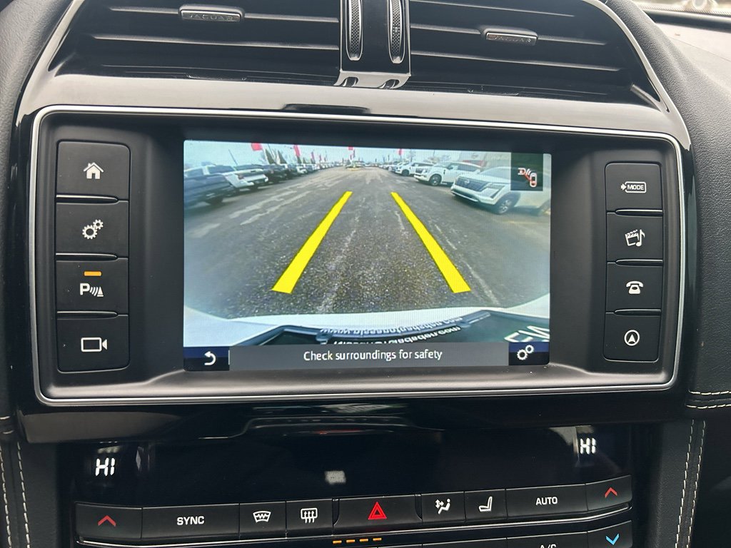 Used 2017 Jaguar F-PACE S image 25