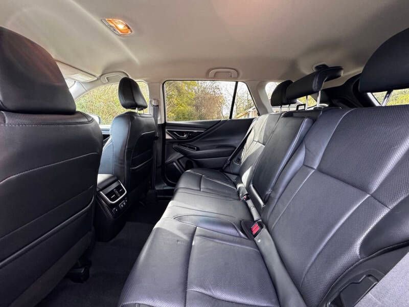 Used 2021 Subaru Outback Limited AWD/4WD image 10
