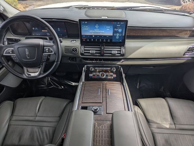 Used 2022 Lincoln Navigator Black Label AWD/4WD image 16