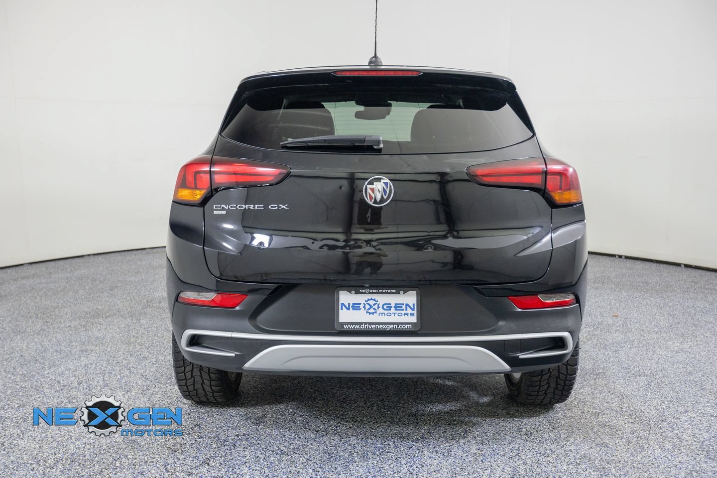 Used 2022 Buick Encore GX Preferred w/ Cold Weather Comfort Package AWD/4WD image 6