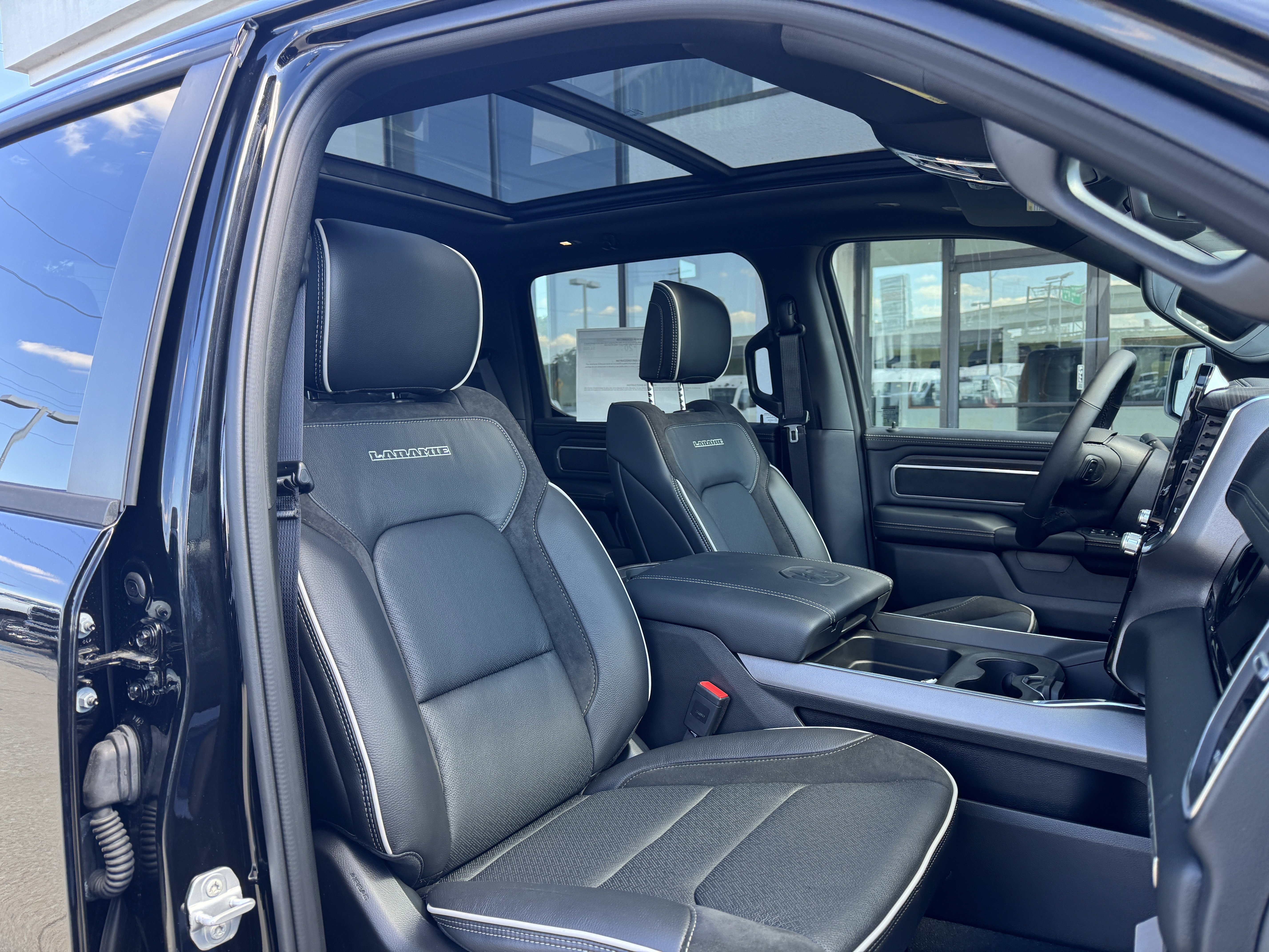 New 2026 RAM 1500 Laramie w/ Night Edition image 23