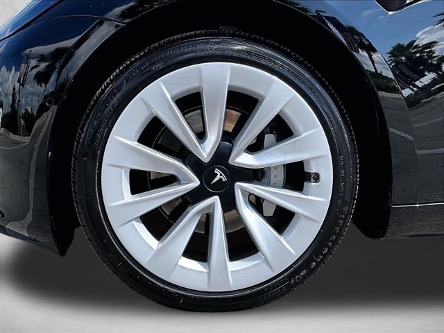 Used 2022 Tesla Model 3 Long Range AWD/4WD image 10