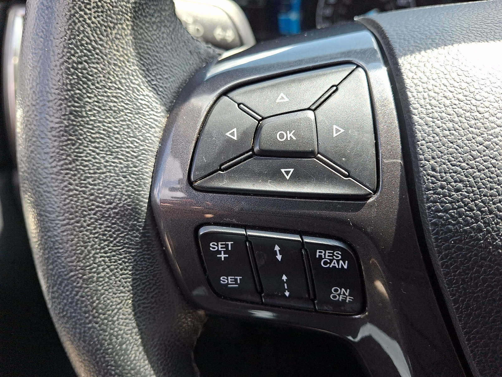 Used 2019 Ford Ranger Lariat w/ Equipment Group 501A Mid AWD/4WD image 17