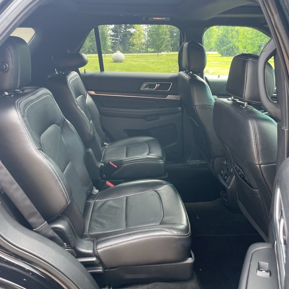Used 2016 Ford Explorer Limited w/ Equipment Group 301A AWD/4WD image 12