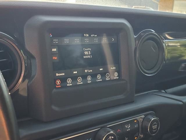 Used 2023 Jeep Wrangler Sport S image 19