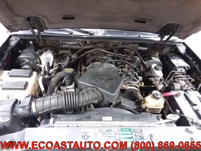 Used 2004 Ford Explorer Sport Trac Adrenalin image 9